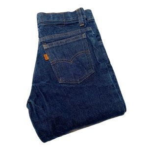 Orange Tab Levi’s 🍊